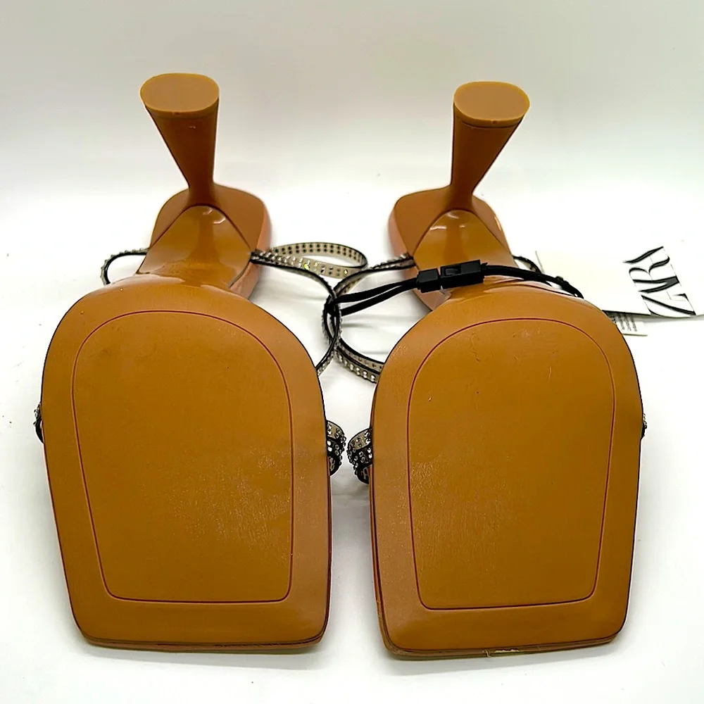 Zara Bling Jewel Tan Strappy High Heels EUC Size 40/USA Size 9 🔥🔥 - Picture 3 of 8